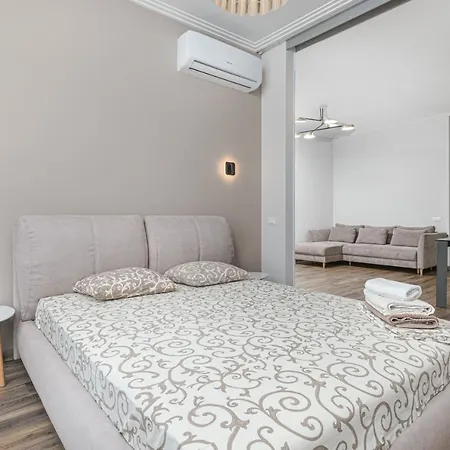 Apartment Sea Symphony 2-bedrooms *