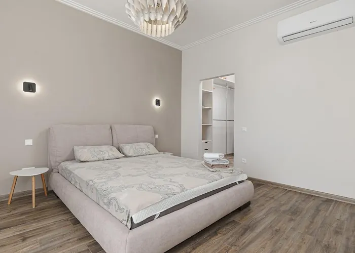 Appartement Sea Symphony 2-bedrooms Odessa