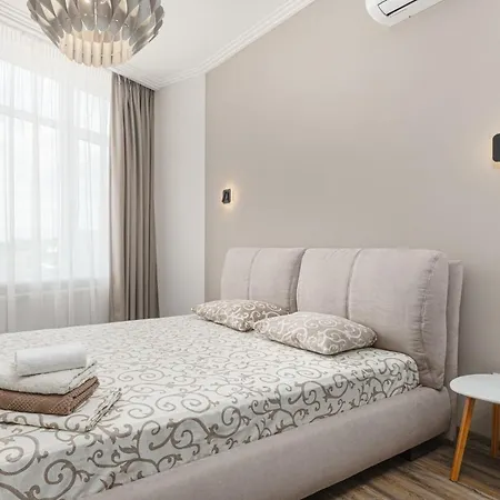 Sea Symphony 2-bedrooms *